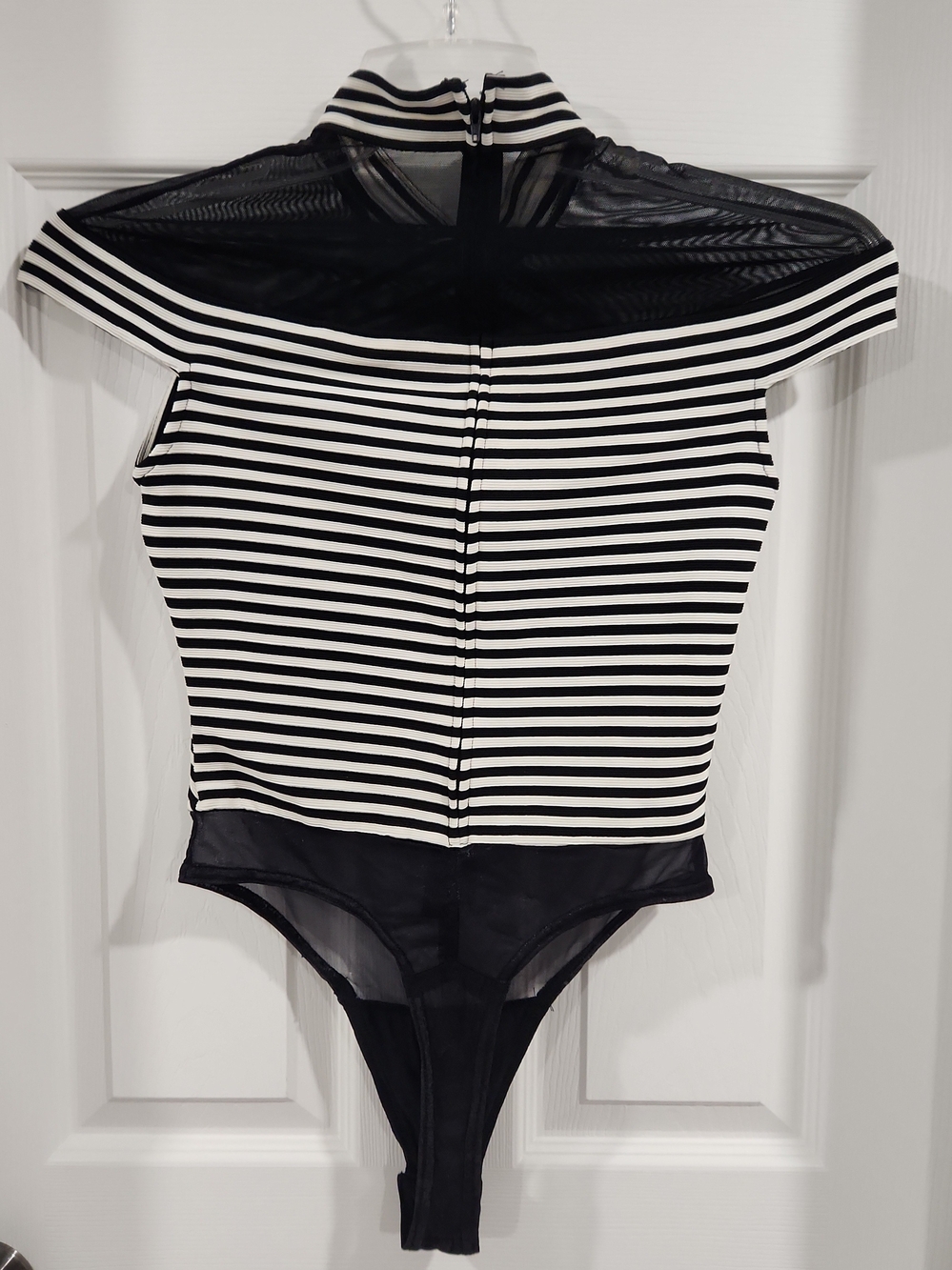 Cache Bodysuits 90s Striped Bodysuit in Black & White Size Small NWT Deadstock - Picture 3 of 8